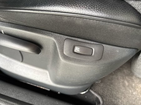 2019 Renault Captur - thumbnail 14