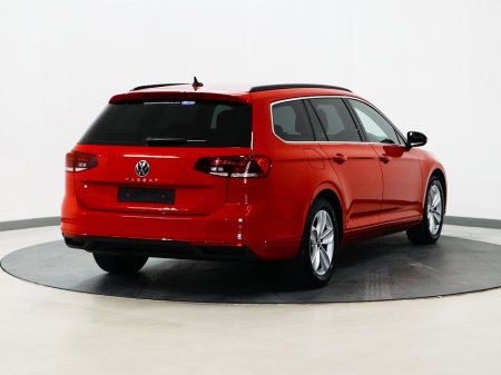 2022 Volkswagen Passat *92* SE NAV  DSG €25,800