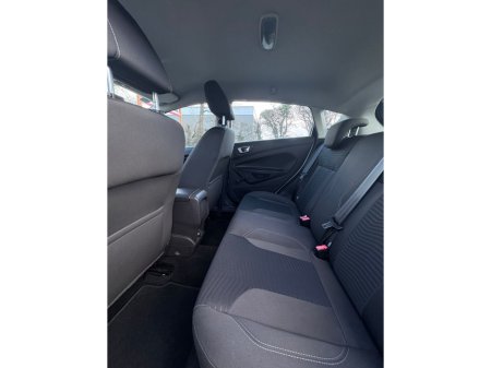 2015 Ford Fiesta MCA TITANIUM 1.5 75PS M5 4DR €8,750 thumbnail