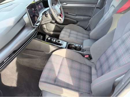 2025 Volkswagen Golf - thumbnail 20