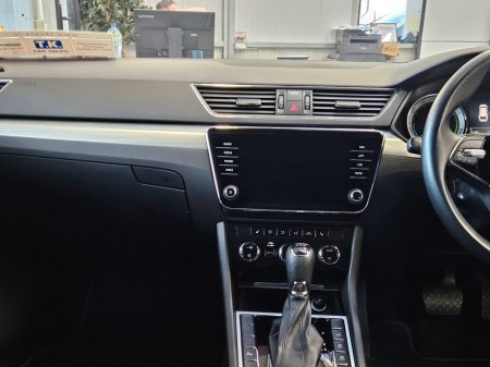 2021 Skoda Superb  €23,950 thumbnail