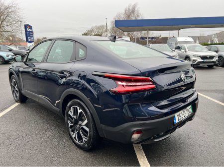 2025 Citroen C4X PLUS 54KWH 156HP MY52 4DR thumbnail