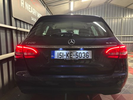 2015 Mercedes-Benz C Class C 220 BLUETEC €12,950 thumbnail