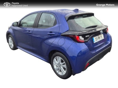 2023 Toyota Yaris 1.5 HYBRID LUNA 5DR €23,950 thumbnail
