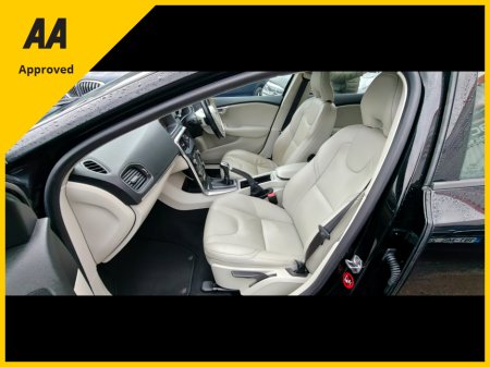 2018 Volvo V40 2018 D2 MOMENTUM ED 80,000 Kms €17,950 thumbnail