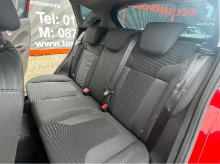 2014 Ford Fiesta - thumbnail 11