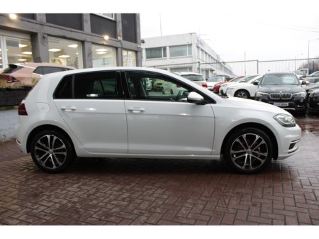 2019 Volkswagen Golf 2.0TDI 150BHP SPORT 5DR HATCHBACK AUTO // 1 OWNER WITH ONLY 82,000 KM'S // BUY WITH CONFIDENCE AA AND SIMI APPROVED DEALER 2026 // FINANCE ARRANGED // ALL TRADE INS WELCOME // €21,950 thumbnail