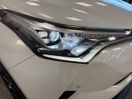 2017 Toyota C-HR - thumbnail 20