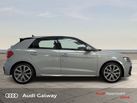 2022 Audi A1 - thumbnail 5