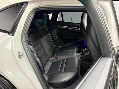 2023 Porsche Panamera - thumbnail 12