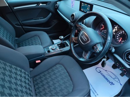 2015 Audi A3 1.6 TDI SE 105PS 5DR €7,800 thumbnail
