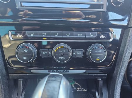 2016 Volkswagen Golf - thumbnail 24