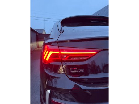 2020 Audi Q3 35 TDI 150HP quattro S line €38,995 thumbnail