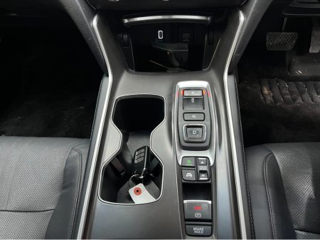 2020 Honda Accord 2020 HONDA ACCORD EX 2.0 AUTOMATIC / CRUISE CONTROL / REVERSE CAMERA / ELECTRIC MEMORY & HEATED SEATS / PADDLE SHIFTERS / HEATED REAR SEATS thumbnail