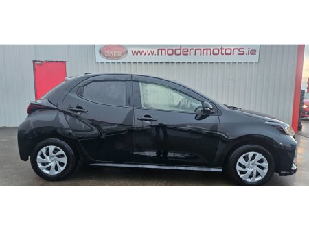 2020 Toyota Yaris HYBRID/PETROL AUTO 1.5 NEW MODEL 5DR €14,250 thumbnail
