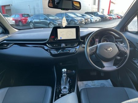2023 Toyota C-HR HYBRID SPORT 4DR AUTO €29,450 thumbnail