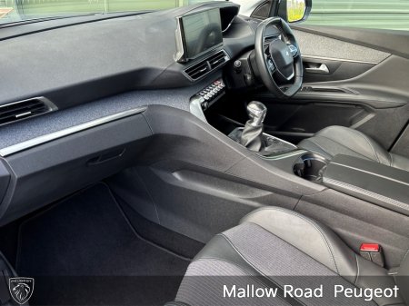 2021 Peugeot 3008 - thumbnail 7