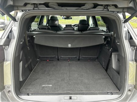 2020 Peugeot 5008 - thumbnail 9