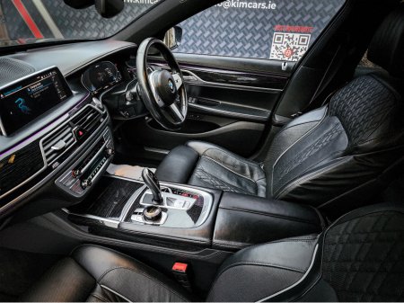 2021 BMW 7 Series M745e plug-in hybrid €49,950 thumbnail