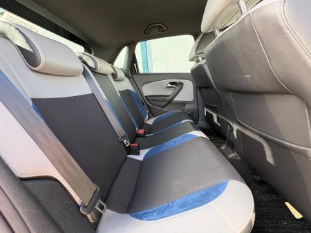 2015 Volkswagen Polo - thumbnail 7