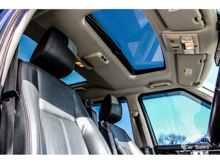 2014 Land Rover Discovery - thumbnail 15