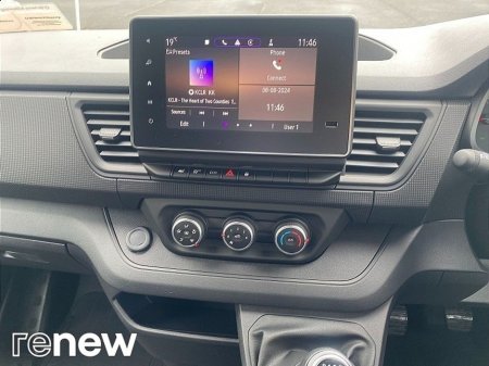 2025 Renault Trafic LL30 START 2.0 DCI 130 BHP *€27,900 + VAT - IN STOCK & READY FOR COLLECTION - DEMO MODEL WITH NO KMS!* €27,900