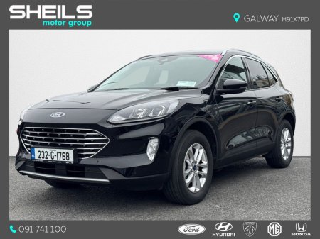 2023 Ford Kuga - view 4