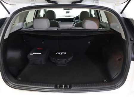 2021 Kia Niro *110* PHEV MY2021 5DR AUTO €20,800 thumbnail