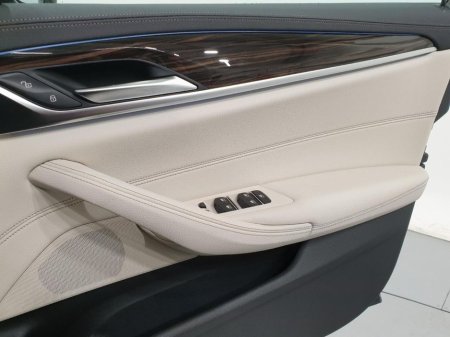 2022 BMW 5 Series 530e M Sport Saloon €44,950 thumbnail