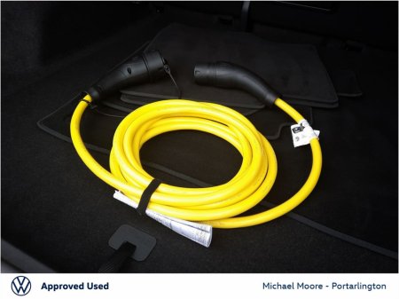 2025 Volkswagen ID.4 ID.4 PRO PLUS 77KWH 286HP €40,950 thumbnail