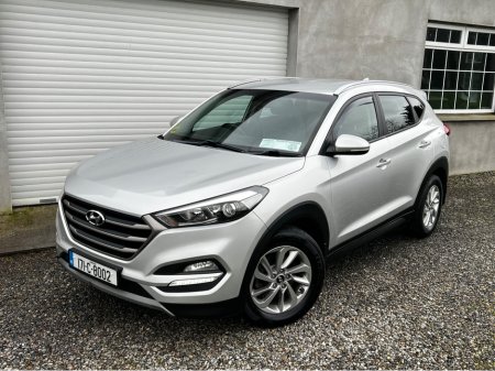 2017 Hyundai Tucson 1.7 EXECUTIVE 5DR €11,995 thumbnail