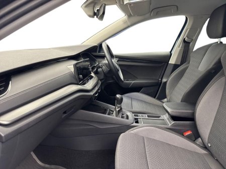 2023 Skoda Octavia - view 2