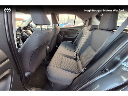 2025 Toyota Yaris Cross CROSS LUNA HYBRID €30,995 thumbnail