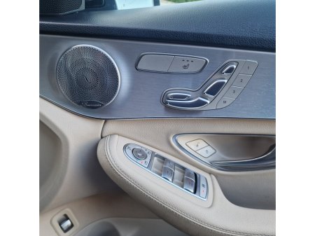 2016 Mercedes-Benz C Class - thumbnail 9