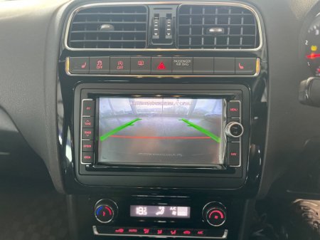 2017 Volkswagen Polo - thumbnail 18