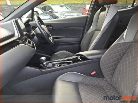 2019 Toyota C-HR - thumbnail 3