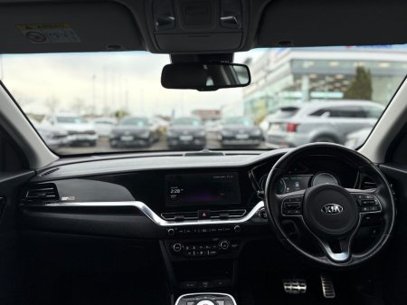 2020 Kia Niro - thumbnail 6