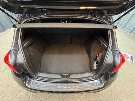 2016 BMW 1 Series - thumbnail 34