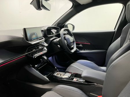 2023 Peugeot 2008 - thumbnail 6