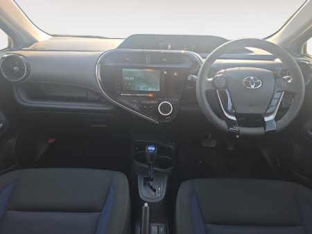 2020 Toyota Aqua - thumbnail 10