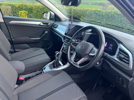 2023 Volkswagen T-Roc 1.0 TSI 110HP Life €25,950 thumbnail