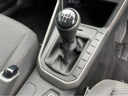 2019 Volkswagen Polo - thumbnail 16