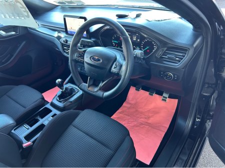 2020 Ford Focus - photo 3