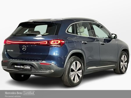 2022 Mercedes-Benz EQA - thumbnail 3