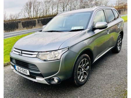 2015 Mitsubishi Outlander 2.2 DI-D 150PS 6MT 4WD 7-Seater Intense €8,995 thumbnail