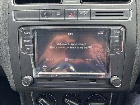 2014 Volkswagen Polo - thumbnail 17