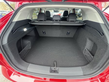 2026 MG HS SE thumbnail