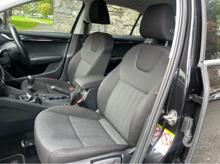 2020 Skoda Octavia STYLE 1.0 TSI 115HP 4DR €16,995 thumbnail