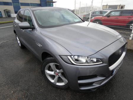 2020 Jaguar F-Pace RWD 2.0 D 180PS Chequered Flag Auto €26,950 thumbnail