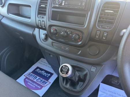 2021 Renault Trafic - thumbnail 16